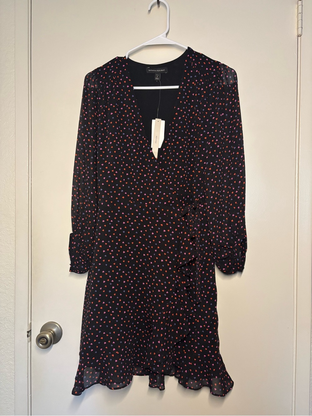 Banana Republic NWT Black Heart Chiffon Ruffle Wrap Dress Size 4 Petite